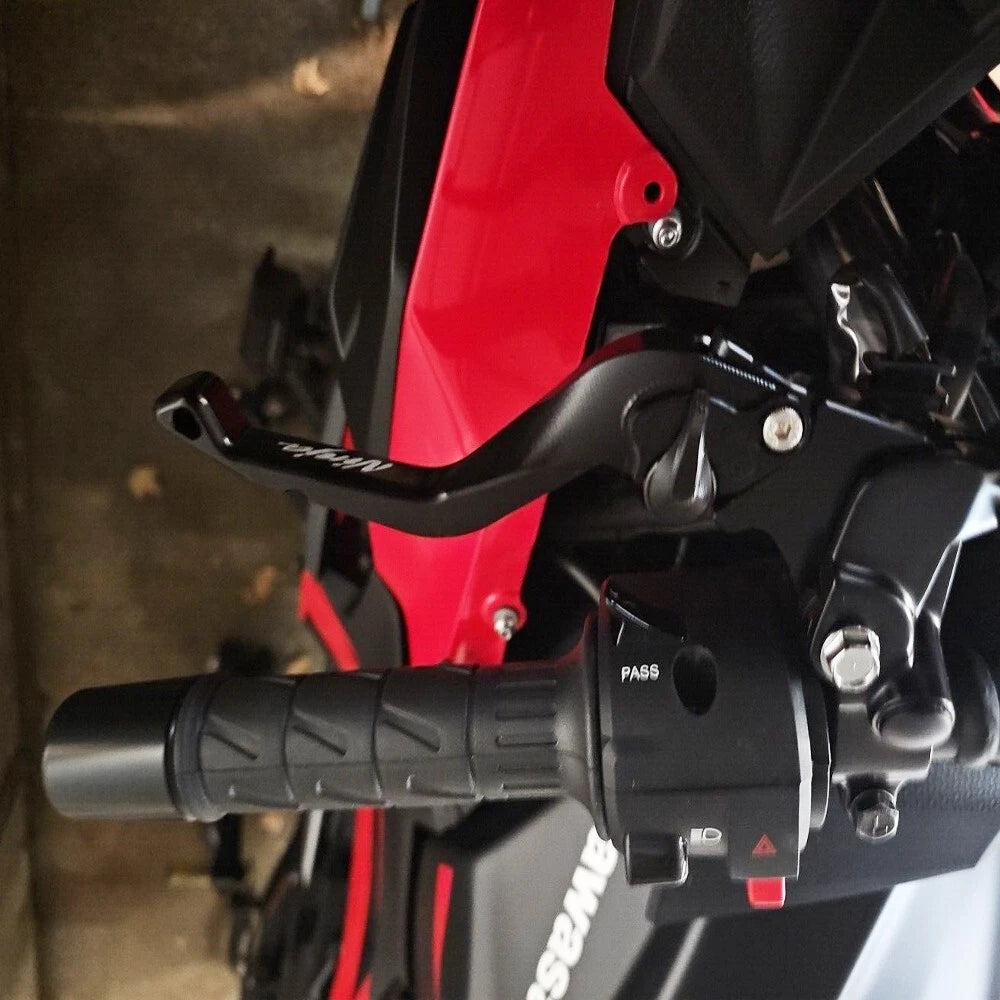 SHORT BRAKE AND CLUTCH LEVERS